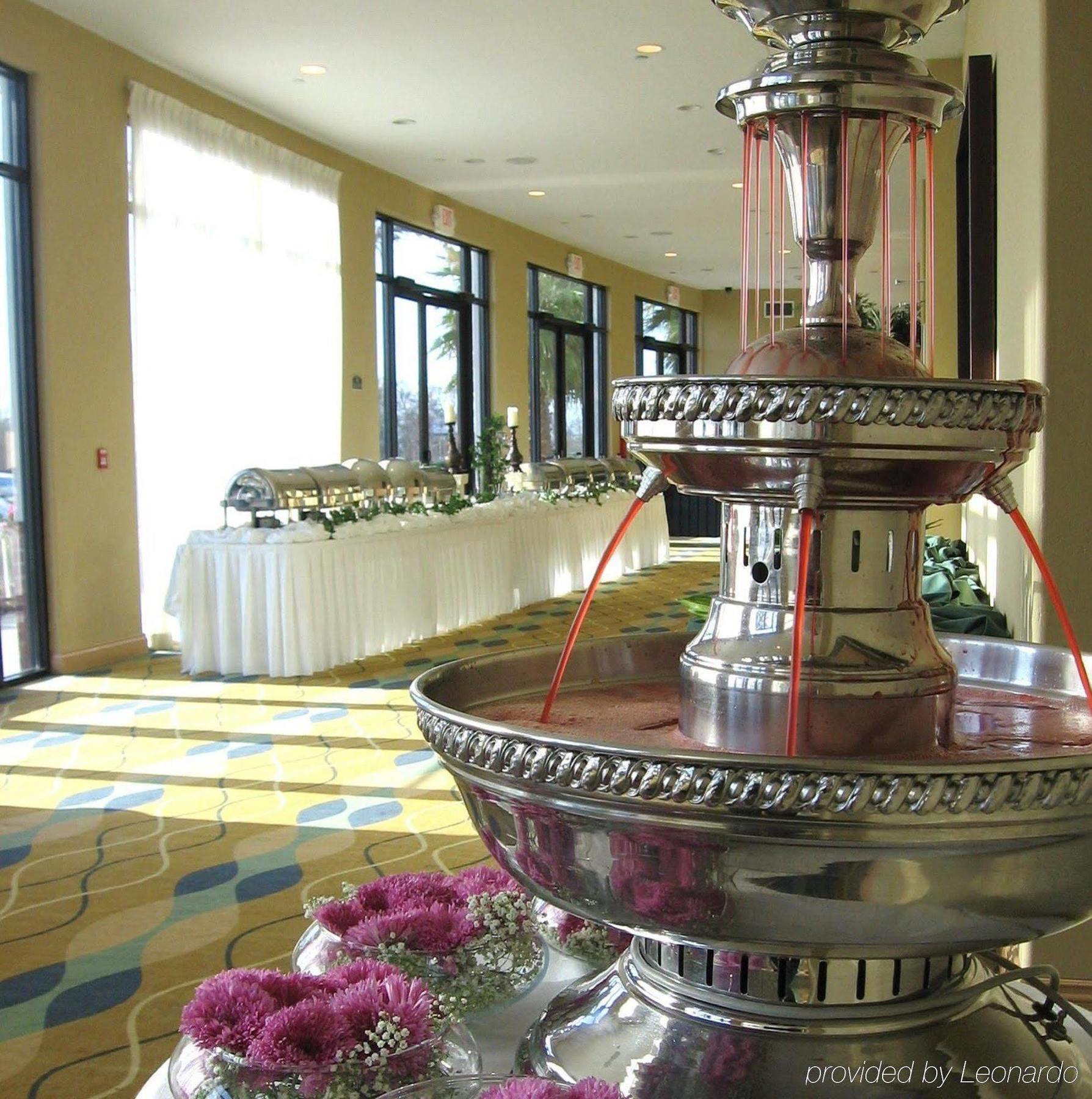 Holiday Inn Houma By Ihg Restoran gambar